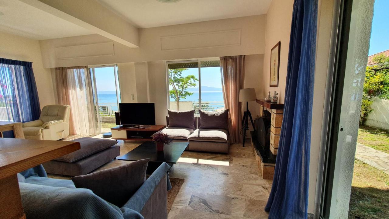 Villa Pinelopi Каламата Екстериор снимка
