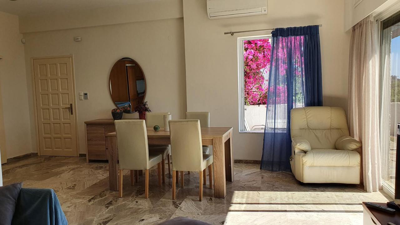 Villa Pinelopi Каламата Екстериор снимка
