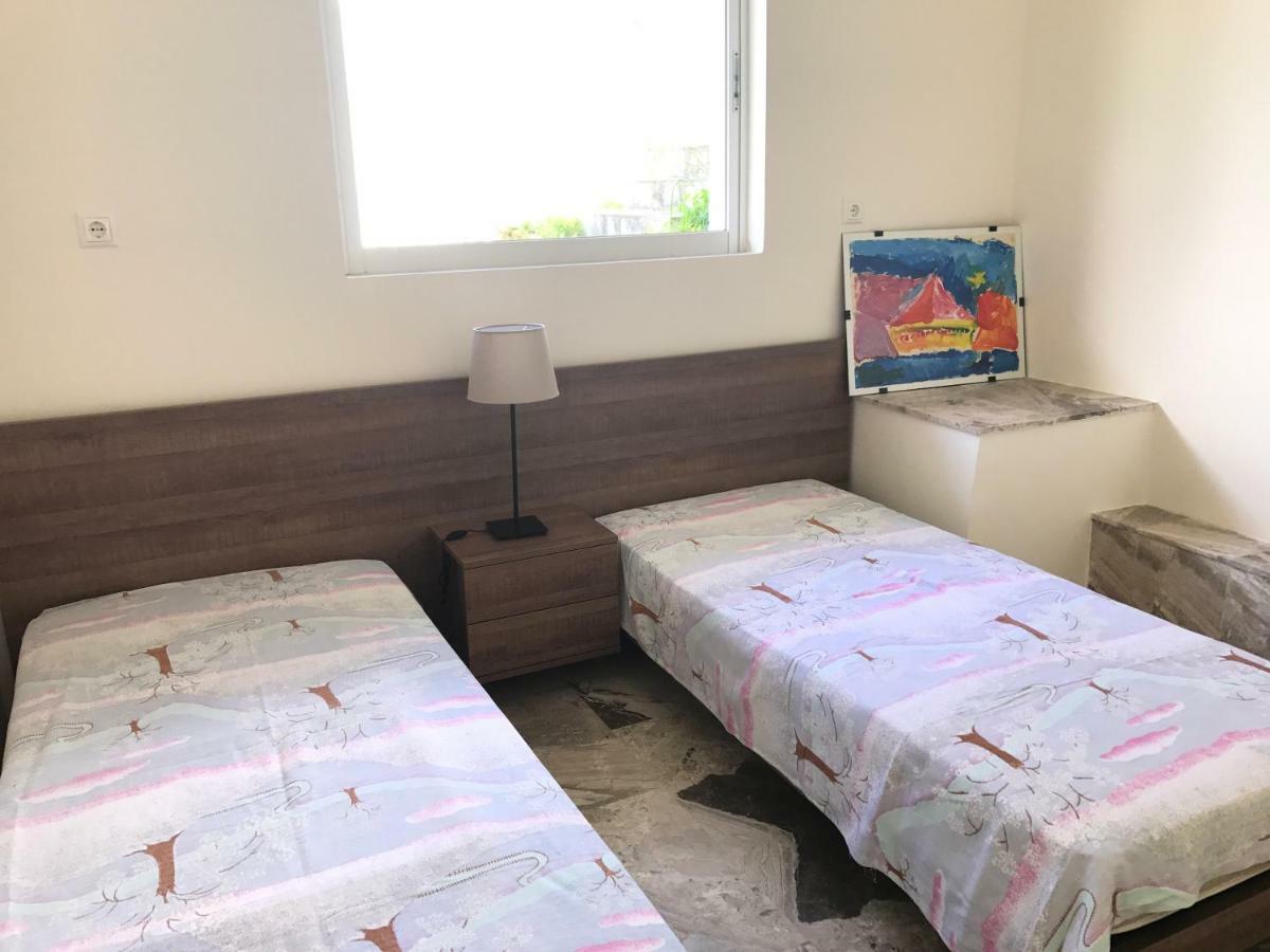 Villa Pinelopi Каламата Екстериор снимка